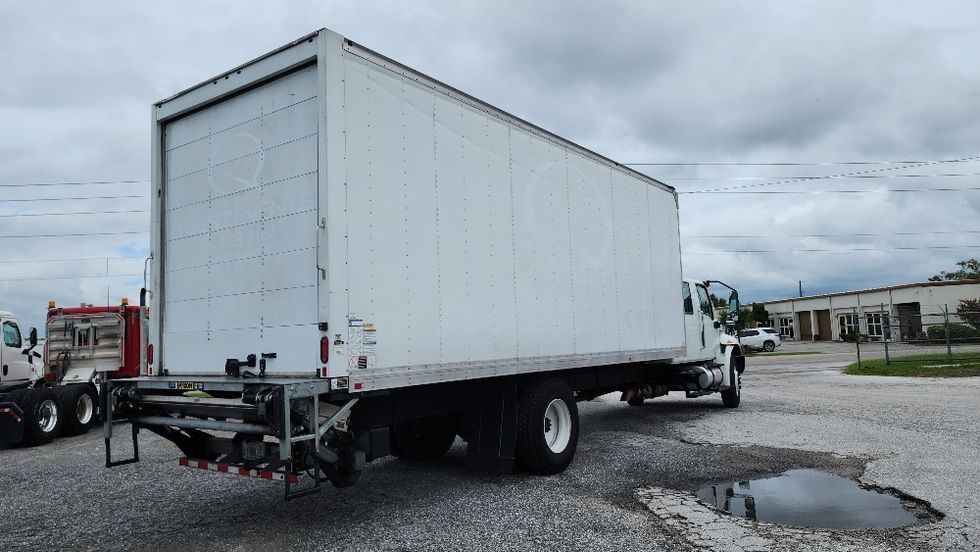 Medium Duty Box Truck-Light and Medium Duty Trucks-International-2020-MV607-Ocala-FL-100,000\n\t\tmiles-$ 69,250 - Image 13