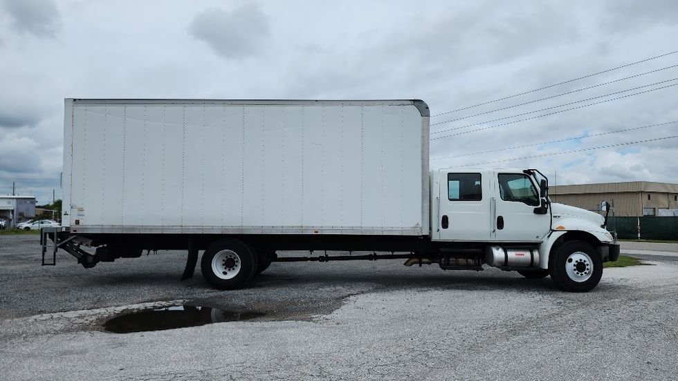 Medium Duty Box Truck-Light and Medium Duty Trucks-International-2020-MV607-Ocala-FL-100,000\n\t\tmiles-$ 69,250 - Image 15