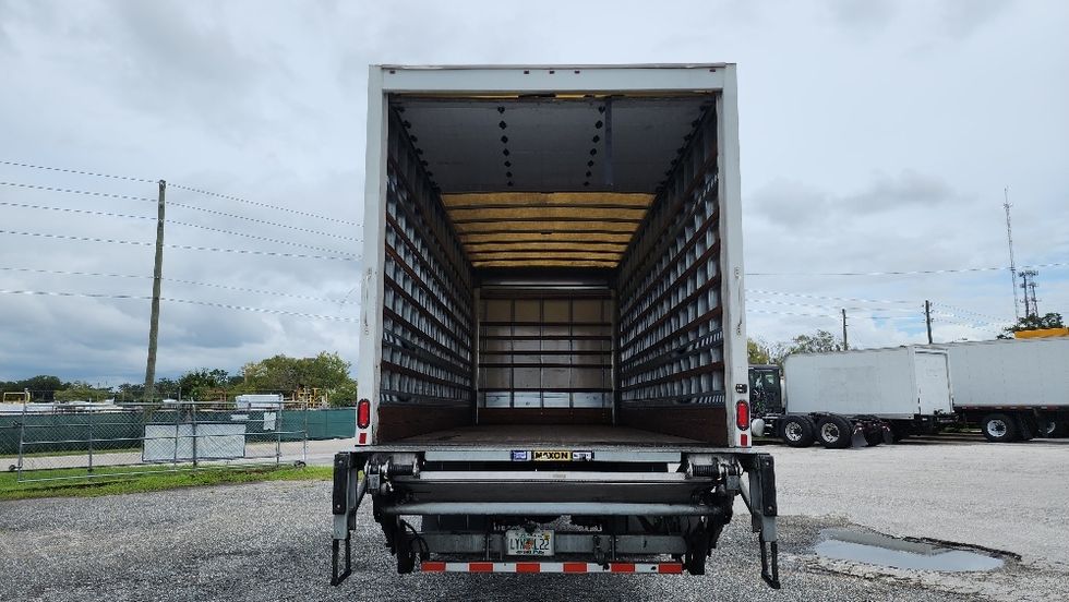 Medium Duty Box Truck-Light and Medium Duty Trucks-International-2020-MV607-Ocala-FL-100,000\n\t\tmiles-$ 69,250 - Image 8