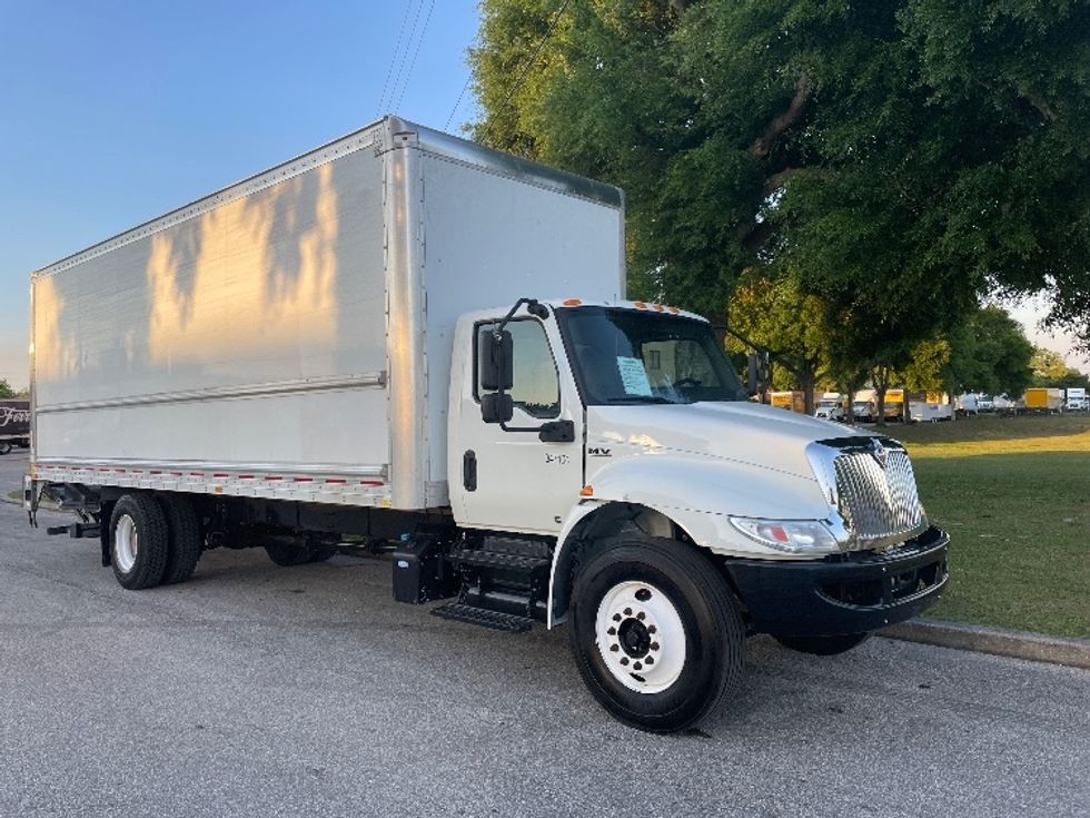 Used Medium Duty Box Trucks for Sale in FL Penske Used Trucks