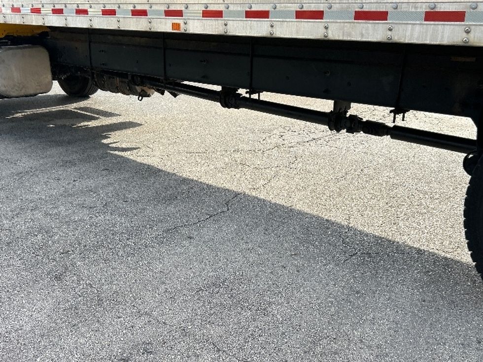 Medium Duty Box Truck-Light and Medium Duty Trucks-International-2020-MV607-Ocala-FL-173,621\n\t\tmiles-$ 44,750 - Image 5