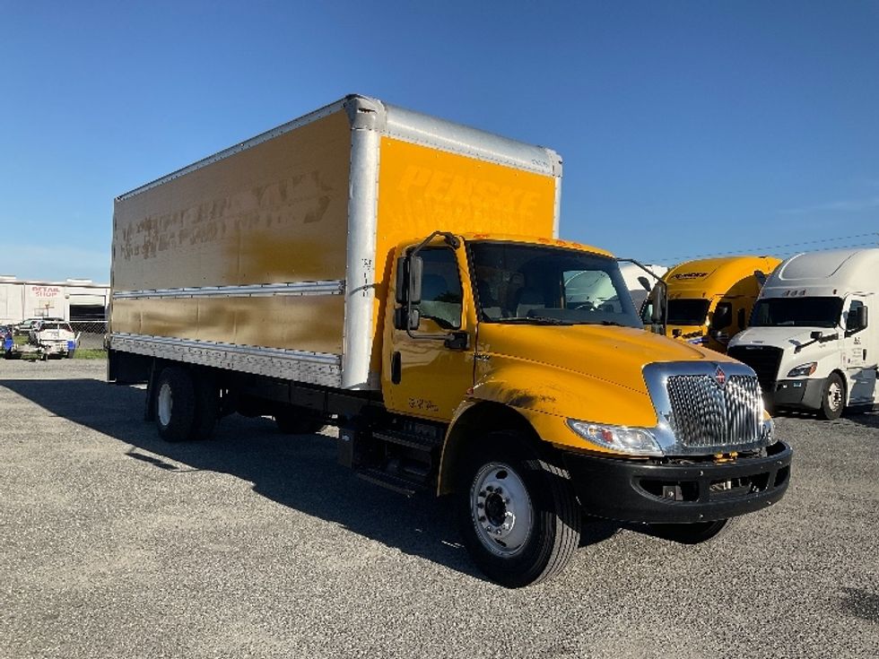 Used Medium Duty Box Trucks for Sale in FL Penske Used Trucks