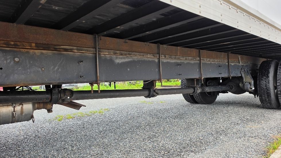 Medium Duty Box Truck-Light and Medium Duty Trucks-International-2020-MV607-Ocala-FL-212,594\n\t\tmiles-$ 49,500 - Image 5