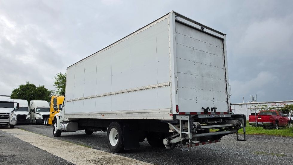 Medium Duty Box Truck-Light and Medium Duty Trucks-International-2020-MV607-Ocala-FL-212,594\n\t\tmiles-$ 49,500 - Image 6