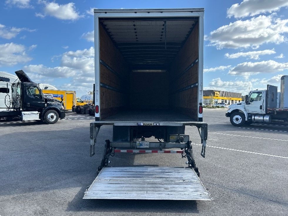 Medium Duty Box Truck-Light and Medium Duty Trucks-International-2020-MV607-Ocala-FL-414,921\n\t\tmiles-$ 20,750 - Image 9