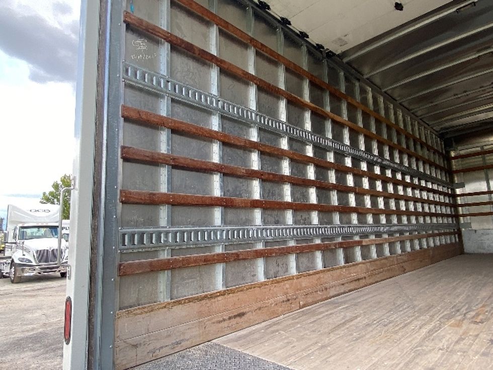 Medium Duty Box Truck-Light and Medium Duty Trucks-International-2020-MV607-Ocala-FL-80,546\n\t\tmiles-$ 65,000 - Image 11