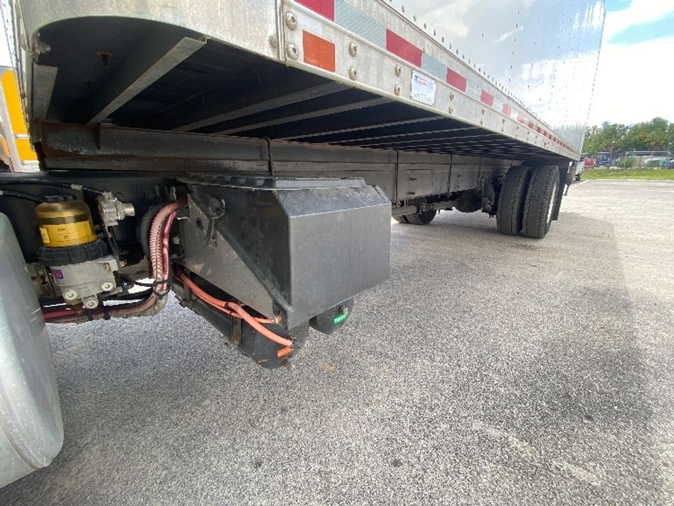 Medium Duty Box Truck-Light and Medium Duty Trucks-International-2020-MV607-Ocala-FL-80,546\n\t\tmiles-$ 65,000 - Image 5