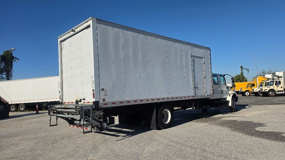 Medium Duty Box Truck-Light and Medium Duty Trucks-International-2020-MV607-Ocala-FL-80,772\n\t\tmiles-$ 64,000 - Image 13