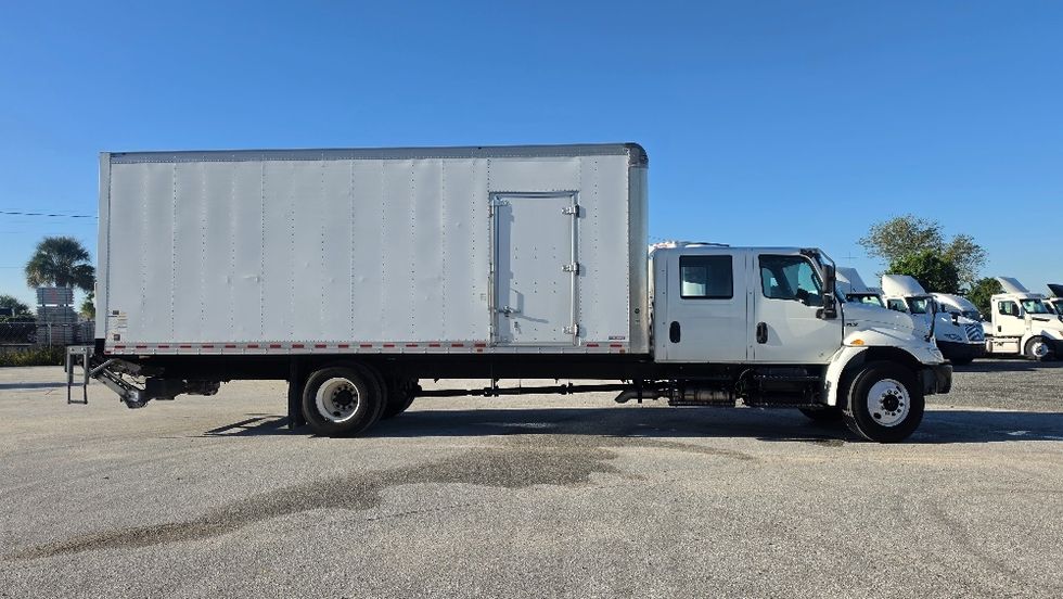 Medium Duty Box Truck-Light and Medium Duty Trucks-International-2020-MV607-Ocala-FL-80,772\n\t\tmiles-$ 64,000 - Image 15