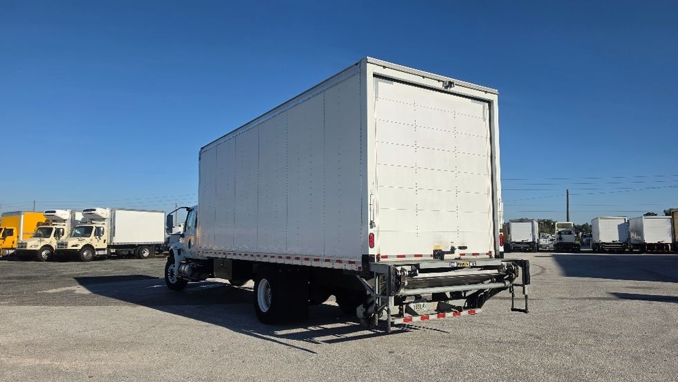 Medium Duty Box Truck-Light and Medium Duty Trucks-International-2020-MV607-Ocala-FL-80,772\n\t\tmiles-$ 64,000 - Image 6