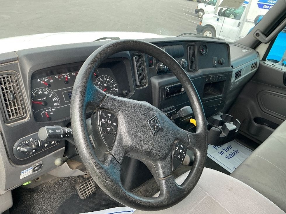 Medium Duty Box Truck-Light and Medium Duty Trucks-International-2020-MV607-Ogden-UT-189,269\n\t\tmiles-$ 42,000 - Image 17