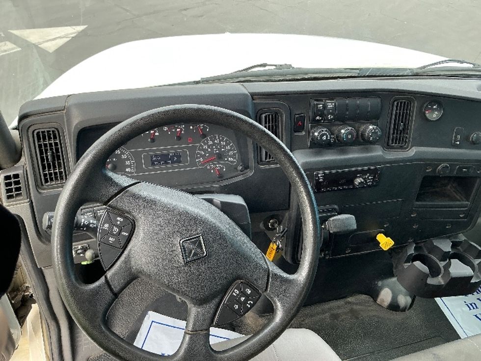 Medium Duty Box Truck-Light and Medium Duty Trucks-International-2020-MV607-Ogden-UT-189,269\n\t\tmiles-$ 42,000 - Image 18