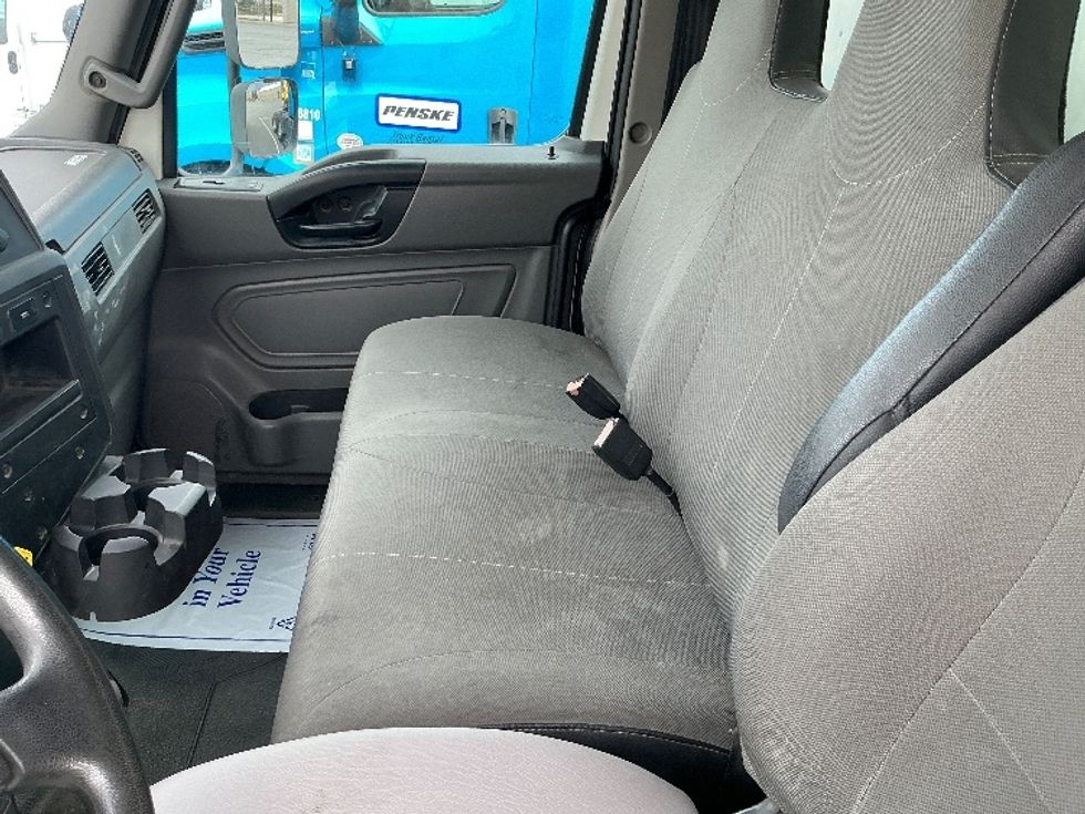 Medium Duty Box Truck-Light and Medium Duty Trucks-International-2020-MV607-Ogden-UT-189,269\n\t\tmiles-$ 42,000 - Image 19