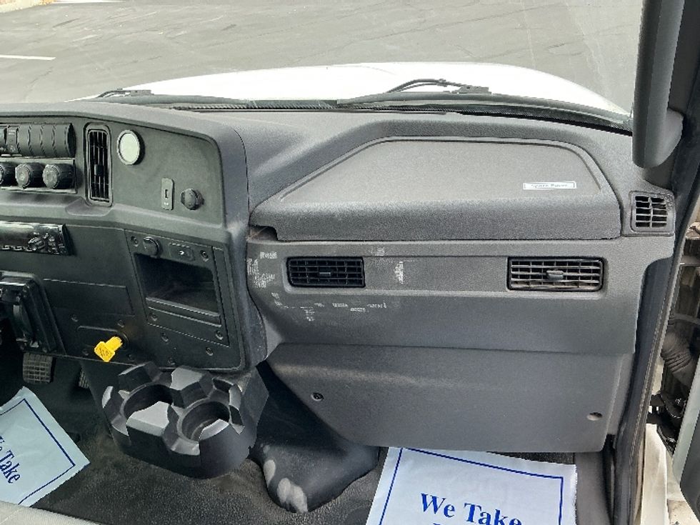 Medium Duty Box Truck-Light and Medium Duty Trucks-International-2020-MV607-Ogden-UT-189,269\n\t\tmiles-$ 42,000 - Image 21