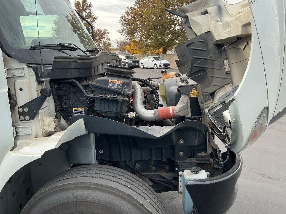 Medium Duty Box Truck-Light and Medium Duty Trucks-International-2020-MV607-Ogden-UT-189,269\n\t\tmiles-$ 42,000 - Image 23