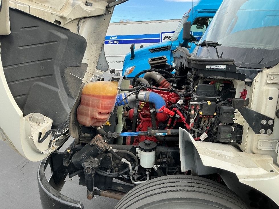 Medium Duty Box Truck-Light and Medium Duty Trucks-International-2020-MV607-Ogden-UT-189,269\n\t\tmiles-$ 42,000 - Image 24