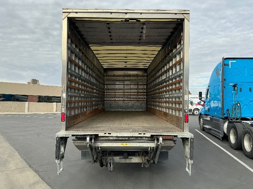 Medium Duty Box Truck-Light and Medium Duty Trucks-International-2020-MV607-Ogden-UT-189,269\n\t\tmiles-$ 42,000 - Image 8