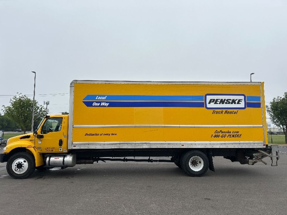 Medium Duty Box Truck-Light and Medium Duty Trucks-International-2020-MV607-Oklahoma City-OK-120,126\n\t\tmiles-$ 53,500 - Image 4
