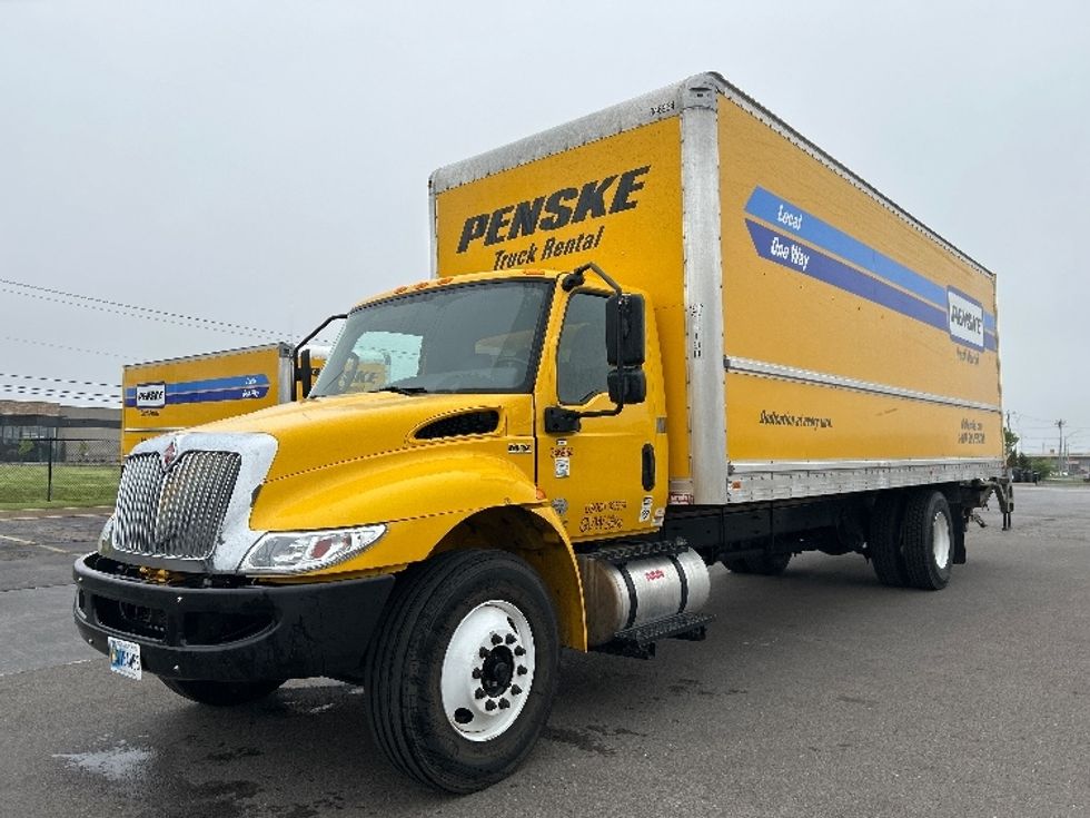 Medium Duty Box Truck-Light and Medium Duty Trucks-International-2020-MV607-Oklahoma City-OK-120,126\n\t\tmiles-$ 53,500 - Image 3