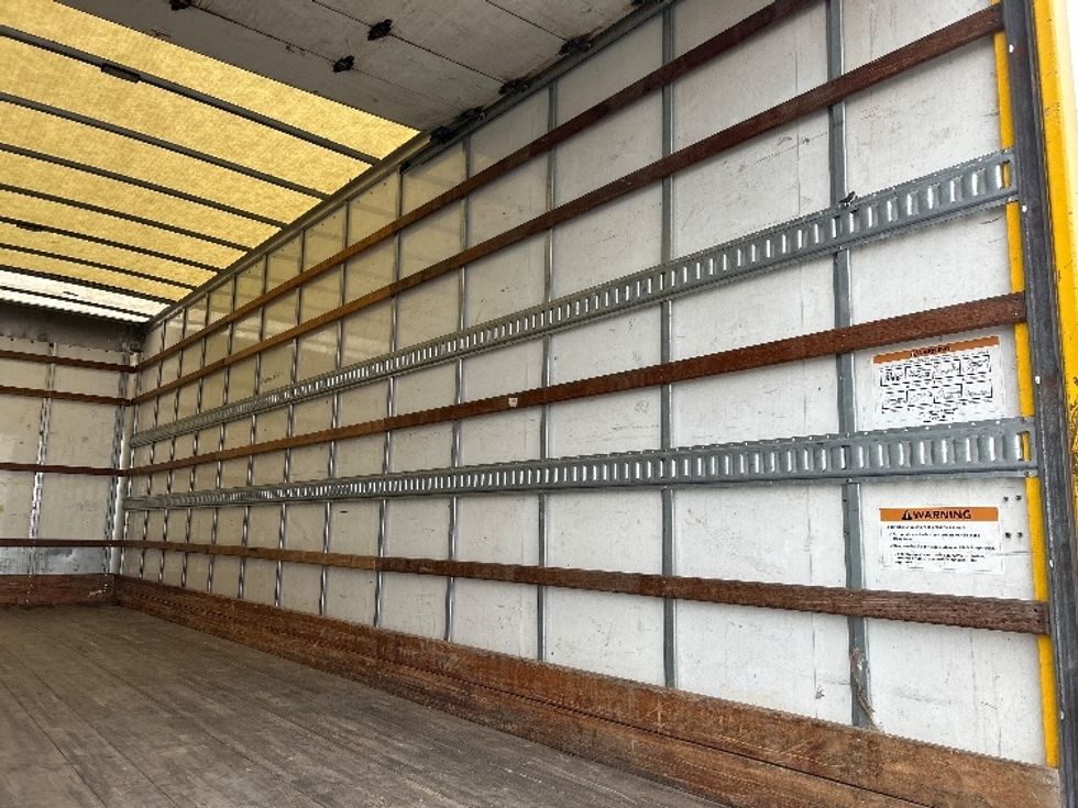 Medium Duty Box Truck-Light and Medium Duty Trucks-International-2020-MV607-Oklahoma City-OK-120,126\n\t\tmiles-$ 53,500 - Image 12