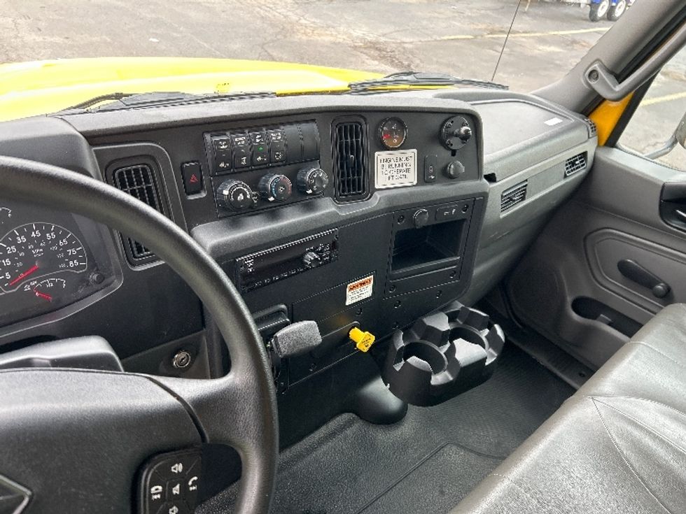 Medium Duty Box Truck-Light and Medium Duty Trucks-International-2020-MV607-Oklahoma City-OK-120,126\n\t\tmiles-$ 53,500 - Image 19