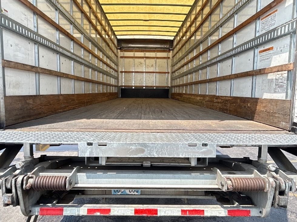 Medium Duty Box Truck-Light and Medium Duty Trucks-International-2020-MV607-Oklahoma City-OK-140,079\n\t\tmiles-$ 64,250 - Image 10