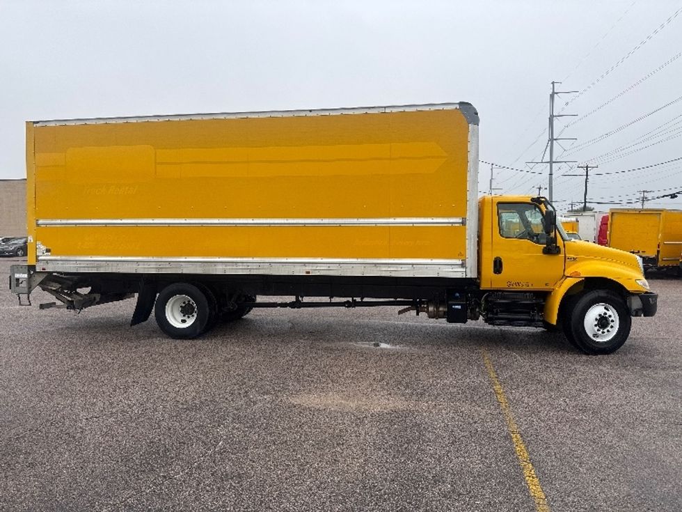 Medium Duty Box Truck-Light and Medium Duty Trucks-International-2020-MV607-Oklahoma City-OK-140,118\n\t\tmiles-$ 51,250 - Image 15