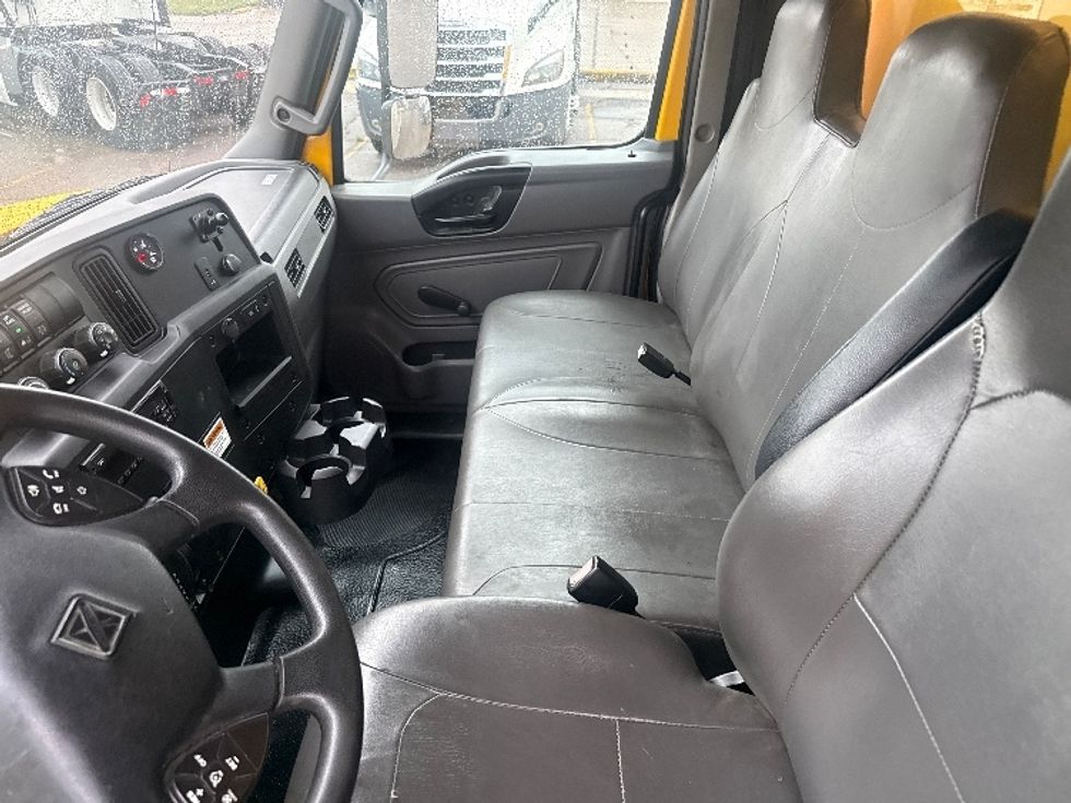 Medium Duty Box Truck-Light and Medium Duty Trucks-International-2020-MV607-Oklahoma City-OK-140,118\n\t\tmiles-$ 51,250 - Image 20