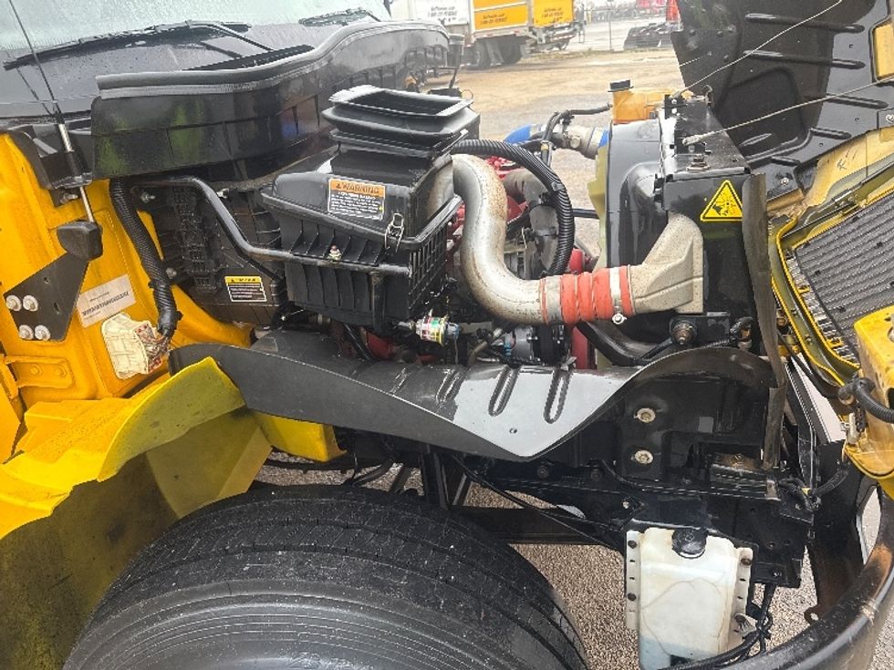 Medium Duty Box Truck-Light and Medium Duty Trucks-International-2020-MV607-Oklahoma City-OK-140,118\n\t\tmiles-$ 51,250 - Image 24