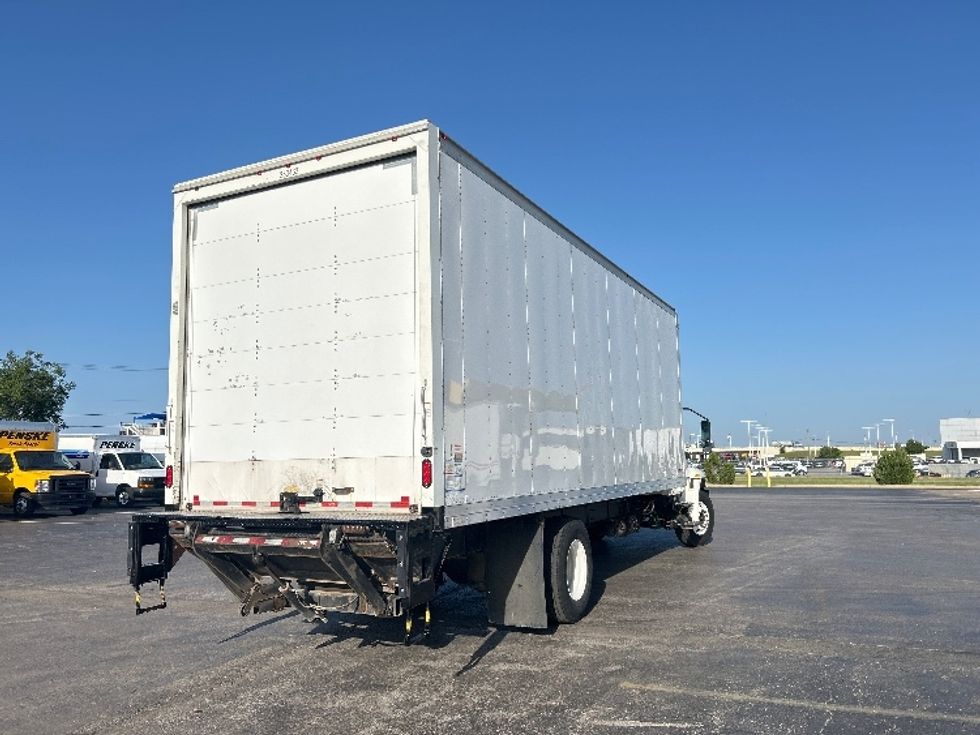 Medium Duty Box Truck-Light and Medium Duty Trucks-International-2020-MV607-Oklahoma City-OK-140,766\n\t\tmiles-$ 62,750 - Image 13