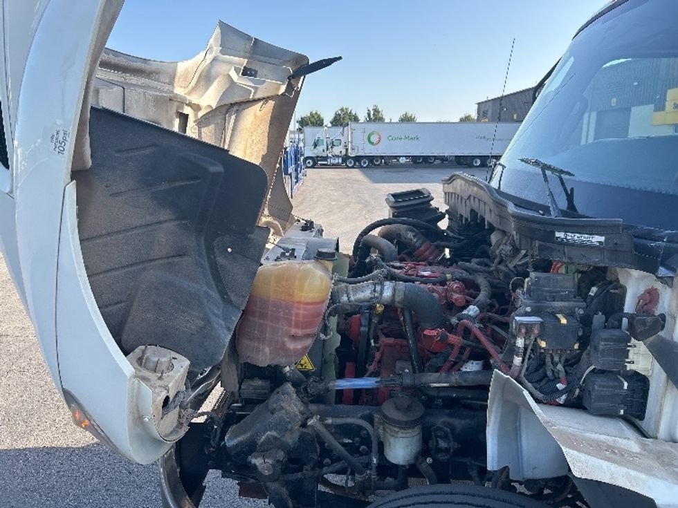 Medium Duty Box Truck-Light and Medium Duty Trucks-International-2020-MV607-Oklahoma City-OK-140,766\n\t\tmiles-$ 62,750 - Image 24