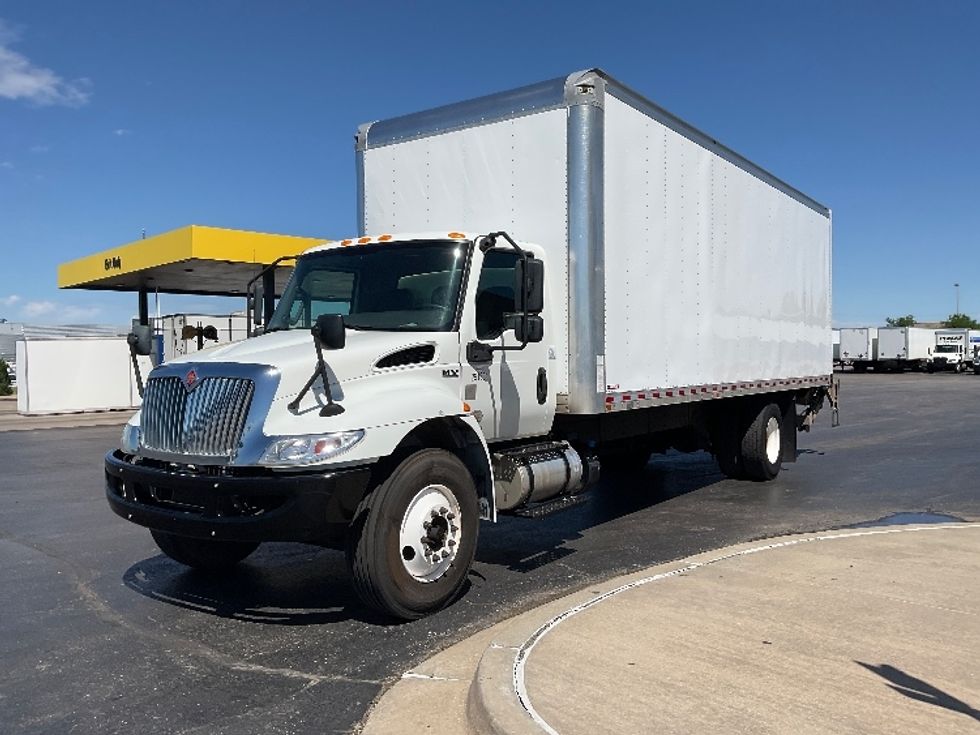 2020 International MV607 Medium Duty Box Truck