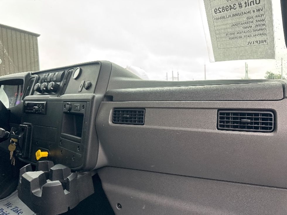 Medium Duty Box Truck-Light and Medium Duty Trucks-International-2020-MV607-Omaha-NE-101,579\n\t\tmiles-$ 54,500 - Image 19
