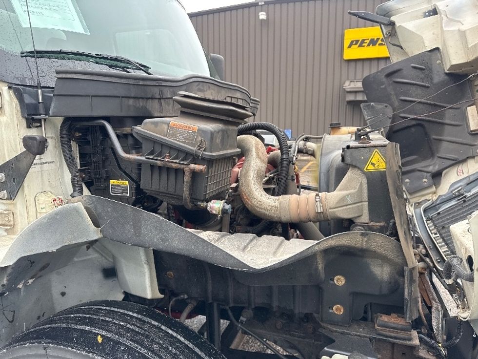 Medium Duty Box Truck-Light and Medium Duty Trucks-International-2020-MV607-Omaha-NE-101,579\n\t\tmiles-$ 54,500 - Image 21