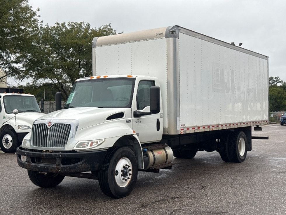 Medium Duty Box Truck-Light and Medium Duty Trucks-International-2020-MV607-Omaha-NE-101,579\n\t\tmiles-$ 54,500 - Image 3