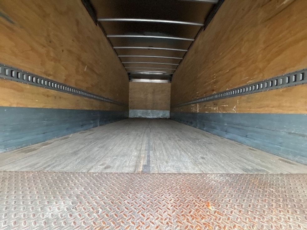 Medium Duty Box Truck-Light and Medium Duty Trucks-International-2020-MV607-Omaha-NE-101,579\n\t\tmiles-$ 54,500 - Image 8