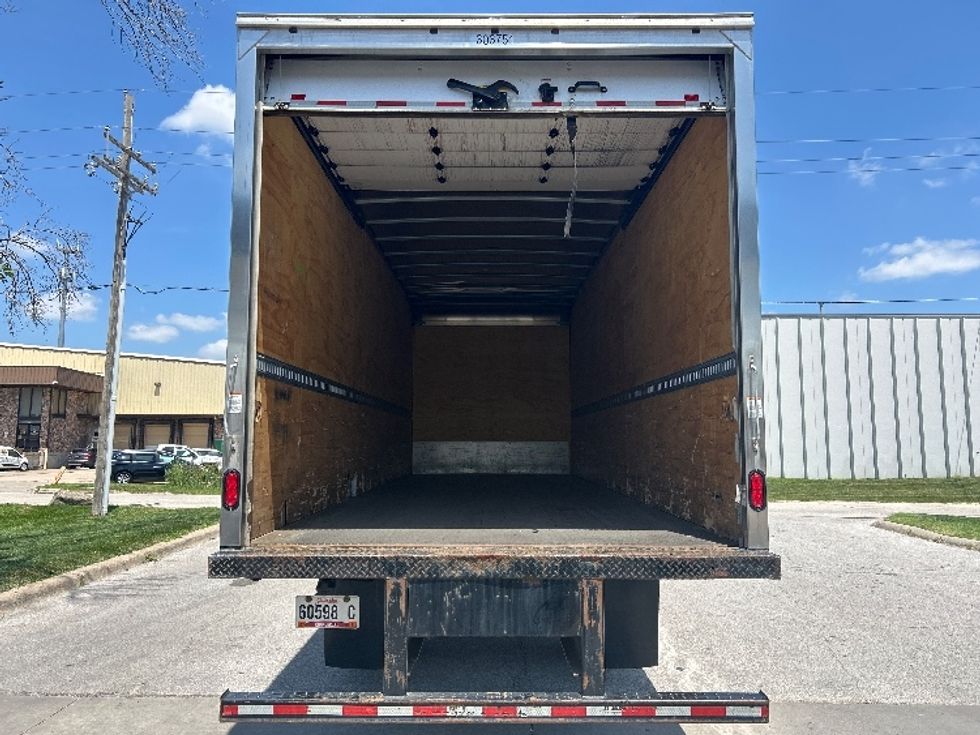 Medium Duty Box Truck-Light and Medium Duty Trucks-International-2020-MV607-Omaha-NE-102,081\n\t\tmiles-$ 52,500 - Image 8