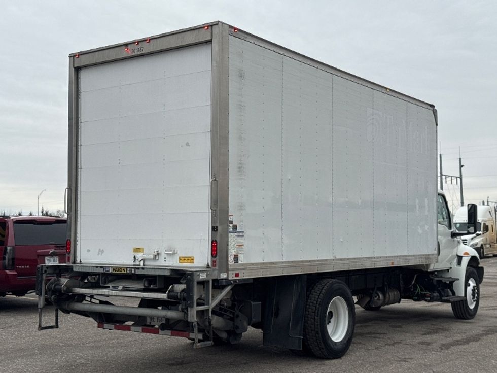 Medium Duty Box Truck-Light and Medium Duty Trucks-International-2020-MV607-Omaha-NE-118,788\n\t\tmiles-$ 44,750 - Image 13