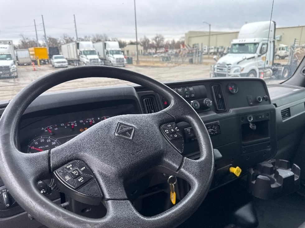 Medium Duty Box Truck-Light and Medium Duty Trucks-International-2020-MV607-Omaha-NE-118,788\n\t\tmiles-$ 44,750 - Image 18