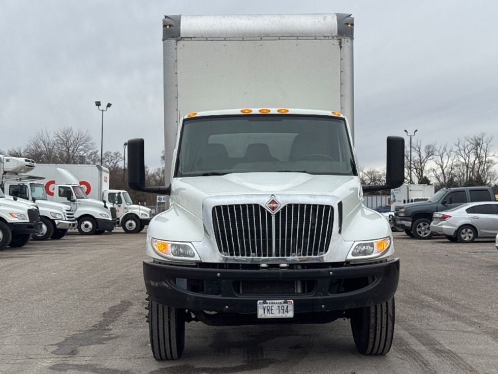 Medium Duty Box Truck-Light and Medium Duty Trucks-International-2020-MV607-Omaha-NE-118,788\n\t\tmiles-$ 44,750 - Image 2