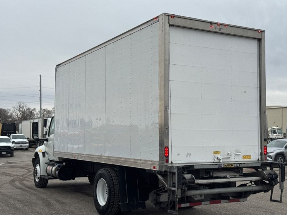 Medium Duty Box Truck-Light and Medium Duty Trucks-International-2020-MV607-Omaha-NE-118,788\n\t\tmiles-$ 44,750 - Image 6