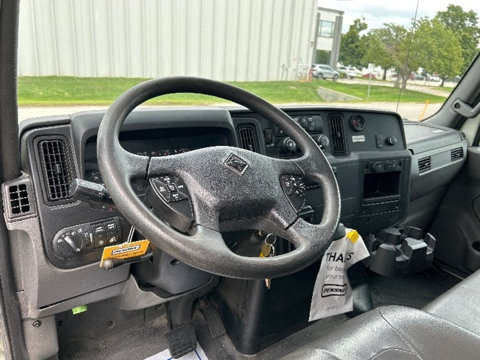 Medium Duty Box Truck-Light and Medium Duty Trucks-International-2020-MV607-Omaha-NE-125,125\n\t\tmiles-$ 51,500 - Image 15