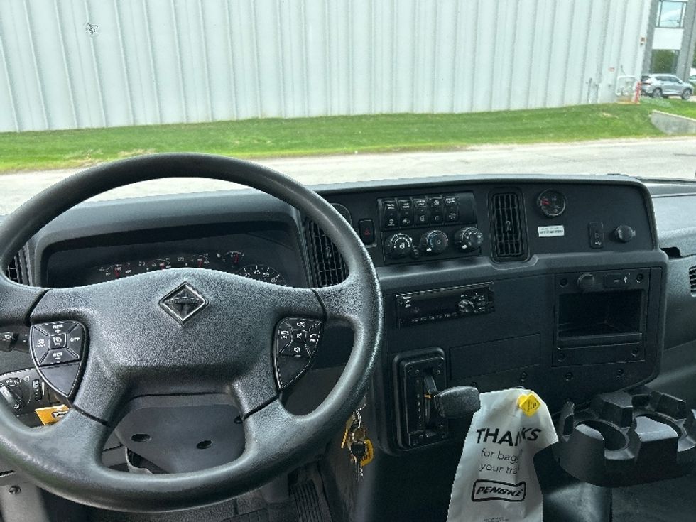 Medium Duty Box Truck-Light and Medium Duty Trucks-International-2020-MV607-Omaha-NE-125,125\n\t\tmiles-$ 51,500 - Image 16