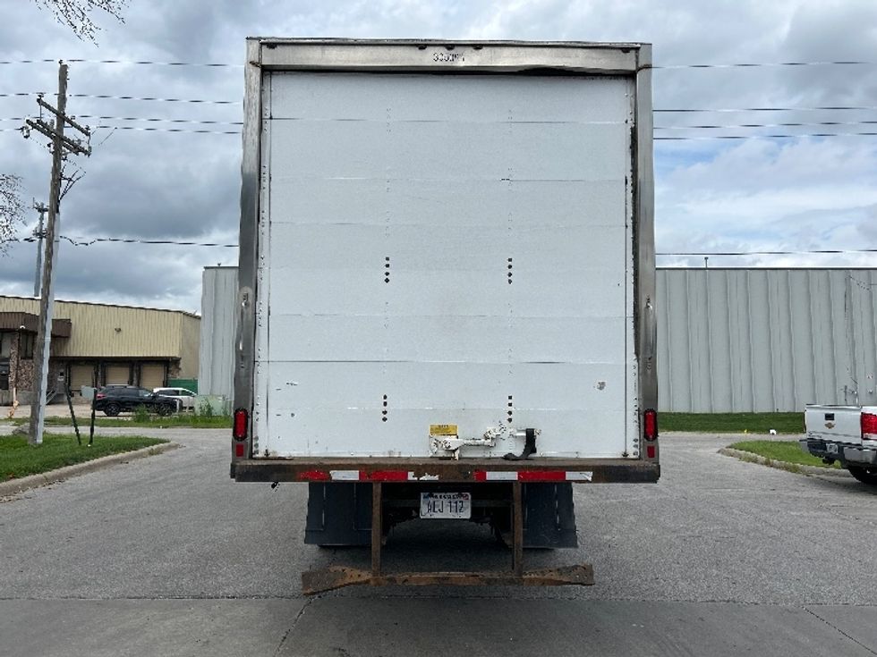 Medium Duty Box Truck-Light and Medium Duty Trucks-International-2020-MV607-Omaha-NE-125,125\n\t\tmiles-$ 51,500 - Image 7