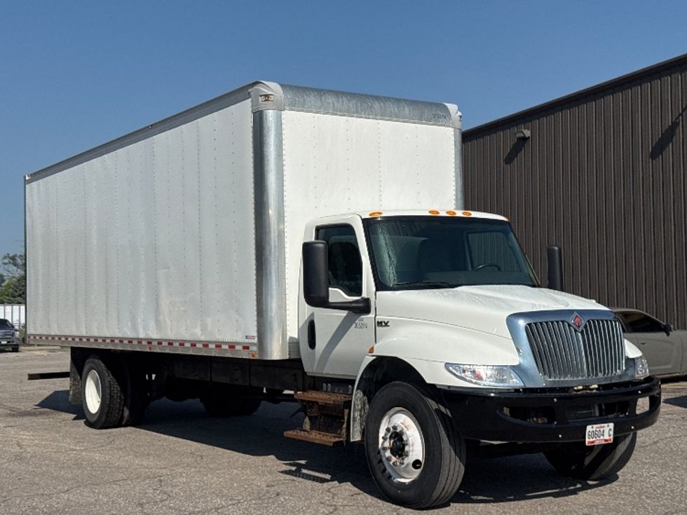 Medium Duty Box Truck-Light and Medium Duty Trucks-International-2020-MV607-Omaha-NE-238,365\n\t\tmiles-$ 38,750 - Image 1