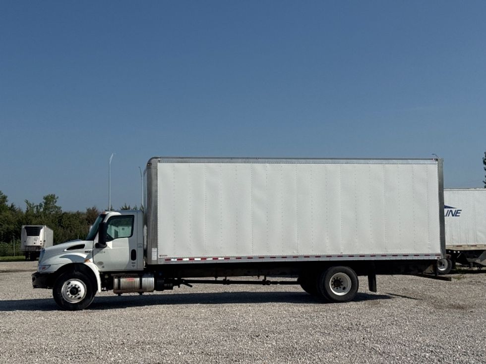 Medium Duty Box Truck-Light and Medium Duty Trucks-International-2020-MV607-Omaha-NE-238,365\n\t\tmiles-$ 38,750 - Image 4
