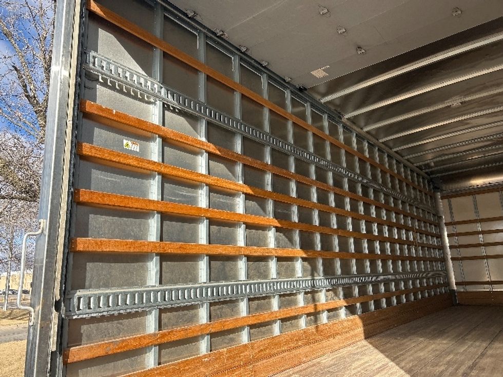 Medium Duty Box Truck-Light and Medium Duty Trucks-International-2020-MV607-Omaha-NE-61,397\n\t\tmiles-$ 58,750 - Image 11