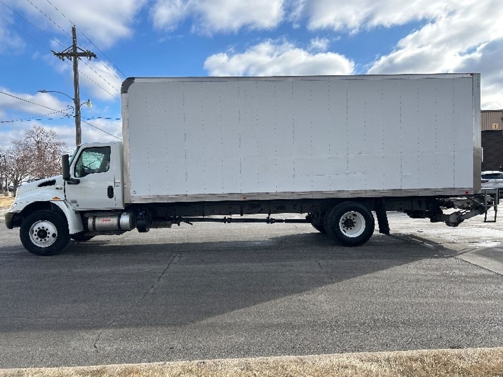 Medium Duty Box Truck-Light and Medium Duty Trucks-International-2020-MV607-Omaha-NE-61,397\n\t\tmiles-$ 58,750 - Image 4