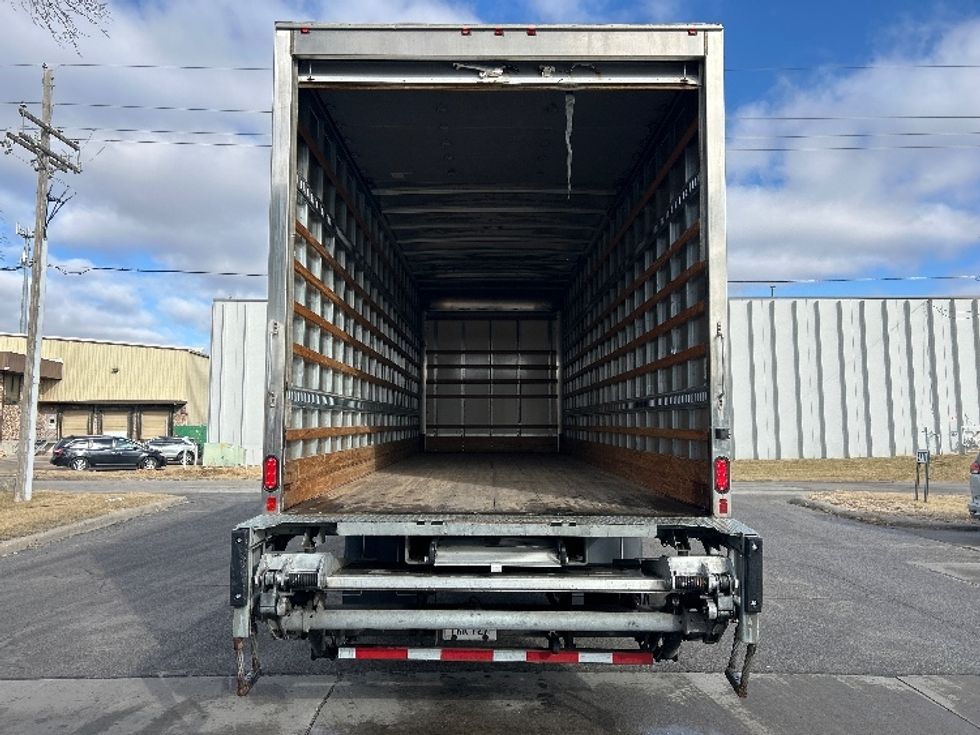Medium Duty Box Truck-Light and Medium Duty Trucks-International-2020-MV607-Omaha-NE-61,397\n\t\tmiles-$ 58,750 - Image 8