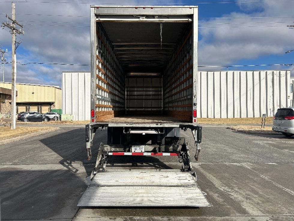 Medium Duty Box Truck-Light and Medium Duty Trucks-International-2020-MV607-Omaha-NE-61,397\n\t\tmiles-$ 58,750 - Image 9